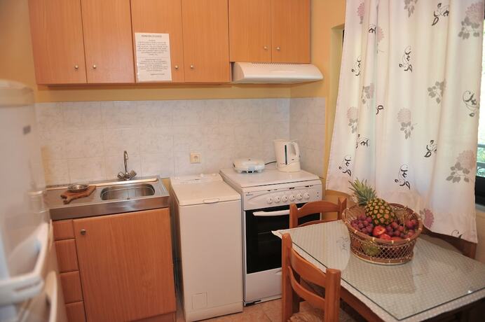 Imagen de la habitación del Hotel Kerkyra studios & apartments. Foto 12