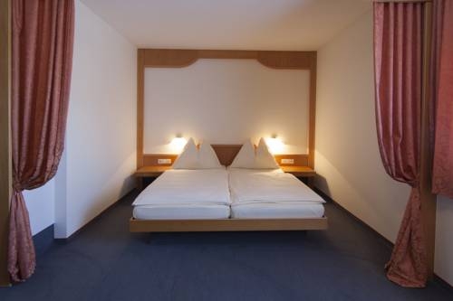 Imagen general del Hotel Kern Buam. Foto 13