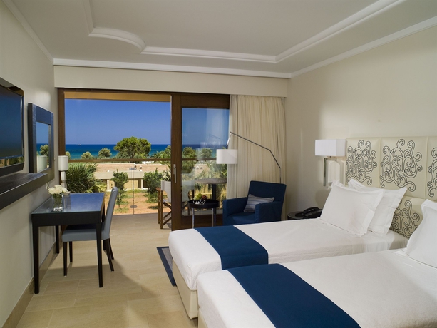 Imagen de la habitación del Hotel Kernos Beach. Foto 7