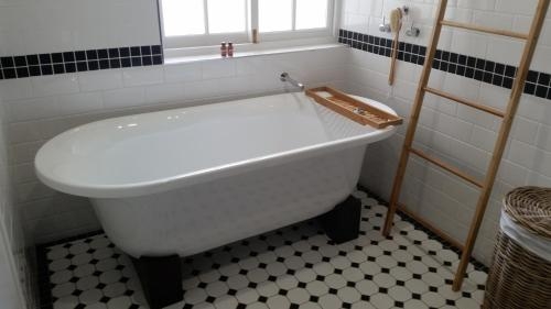 Imagen de la habitación del Hotel Kernow Charters Towers. Foto 10