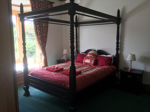 Imagen de la habitación del Hotel Kerrellie Cottages. Foto 9