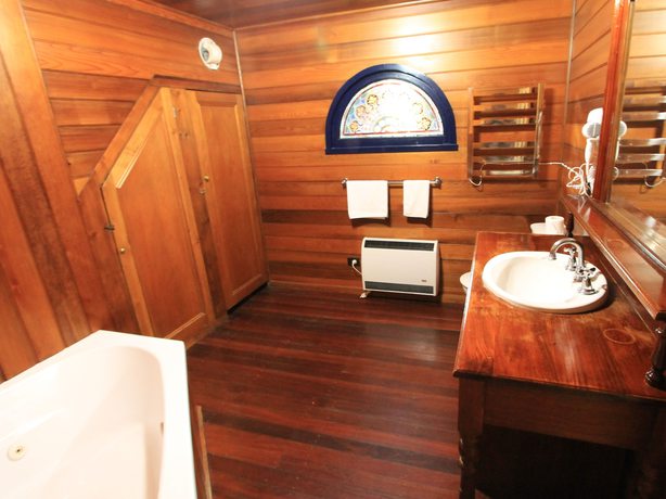 Imagen de la habitación del Hotel Kerrellie Cottages. Foto 19