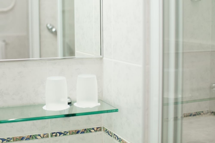 Imagen de la habitación del Hotel Kert. Foto 10