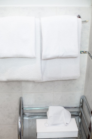 Imagen de la habitación del Hotel Kert. Foto 13