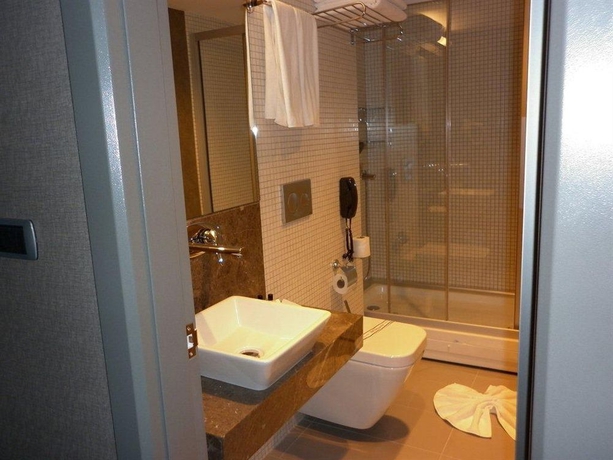 Imagen de la habitación del Hotel Kervansaray Bursa City. Foto 5