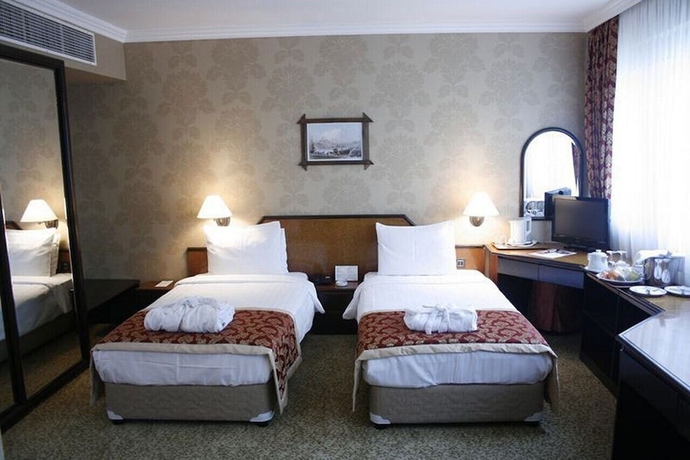 Imagen de la habitación del Hotel Kervansaray Istanbul. Foto 11