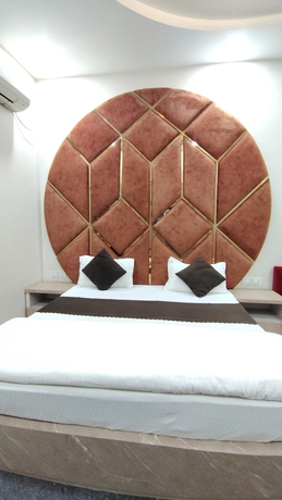 Imagen de la habitación del Hotel Kesar. Foto 6