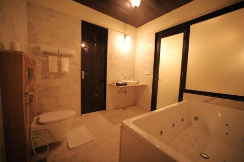 Imagen general del Hotel Kesarbagh Palace. Foto 2