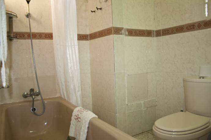 Imagen de la habitación del Hotel Kesdem. Foto 12