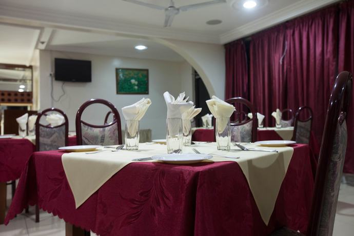 Imagen del bar/restaurante del Hotel Kesdem. Foto 3