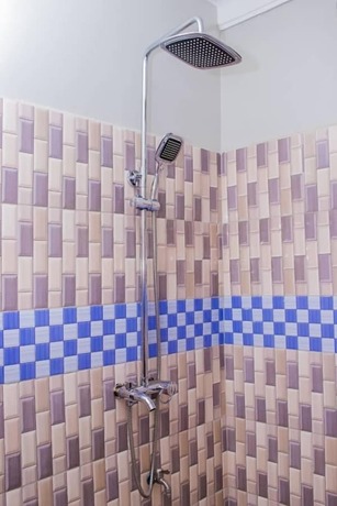 Imagen de la habitación del Hotel Kesh Motel. Foto 17