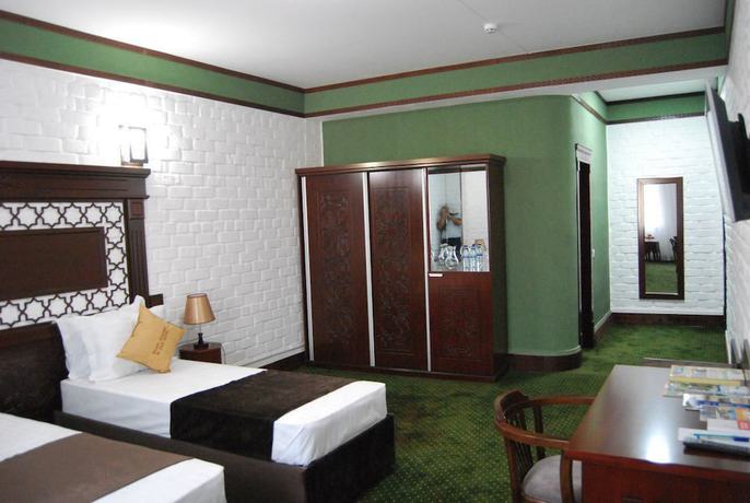 Imagen de la habitación del Hotel Kesh Palace. Foto 10