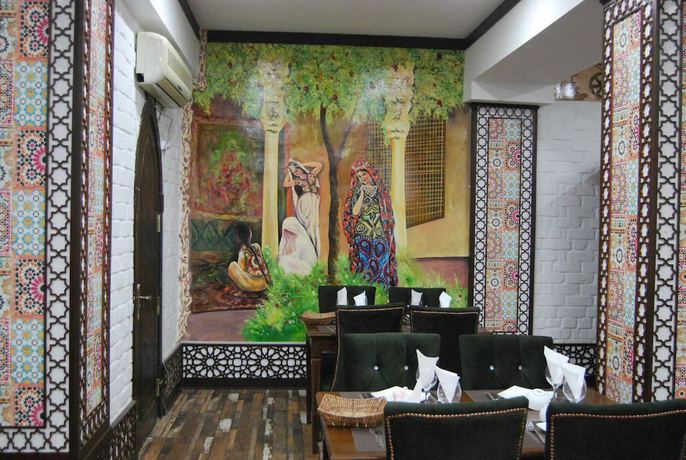 Imagen del bar/restaurante del Hotel Kesh Palace. Foto 4