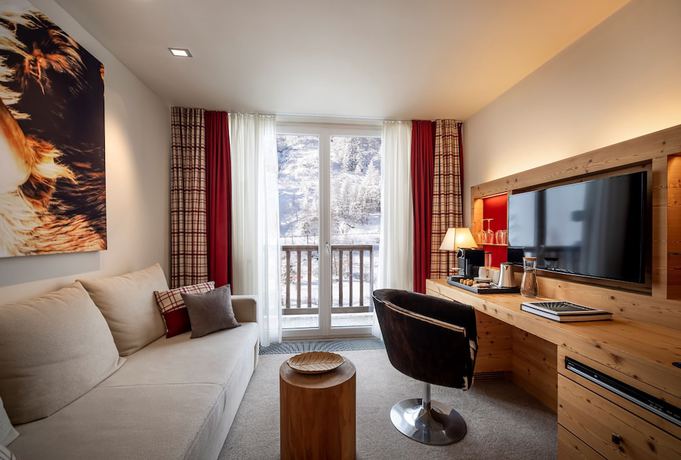 Imagen de la habitación del Hotel Kesselspitze Valamar Collection Superior. Foto 9