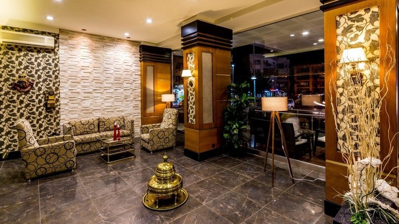 Imagen de los interiores del Hotel Ketenci. Foto 6