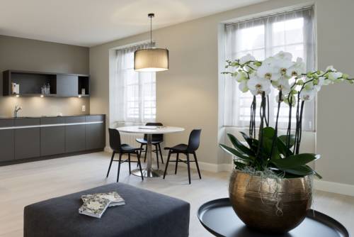Imagen de la habitación del Hotel Kettenbr&uuml;cke. Foto 8