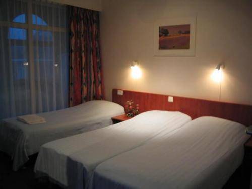 Imagen de la habitación del Hotel Keur. Foto 6