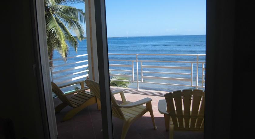 Imagen de los exteriores del Hotel Kevin Condos. Foto 7