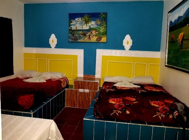 Imagen de la habitación del Hotel Kevin. Foto 5