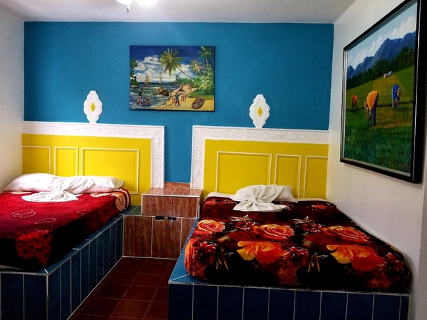 Imagen de la habitación del Hotel Kevin. Foto 7