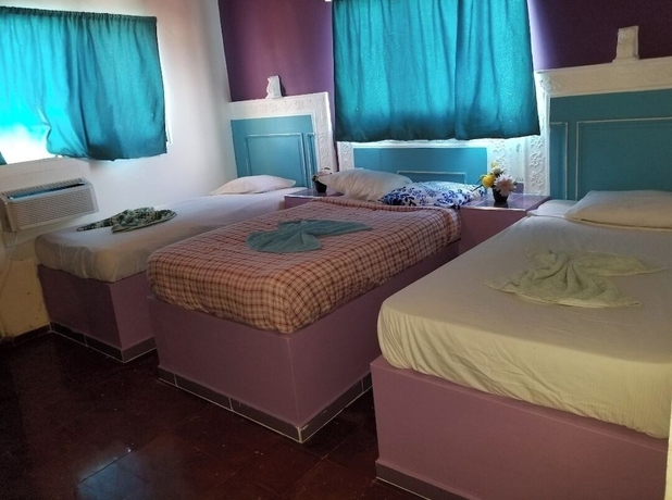 Imagen de la habitación del Hotel Kevin. Foto 8