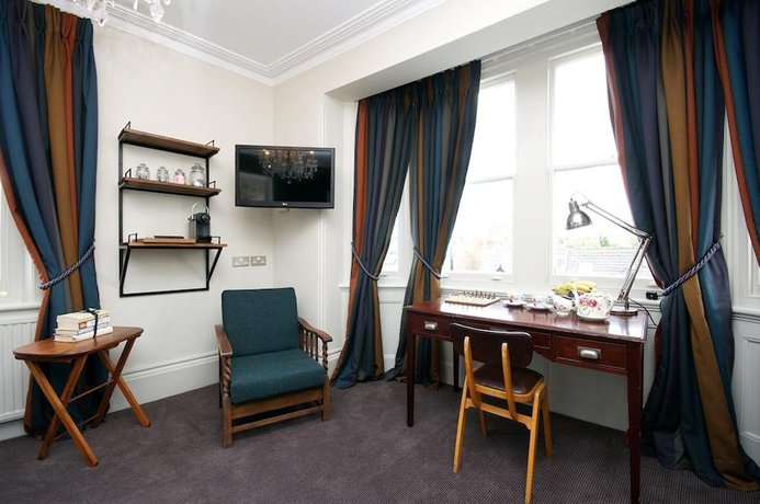 Imagen de la habitación del Hotel Kew Gardens. Foto 9