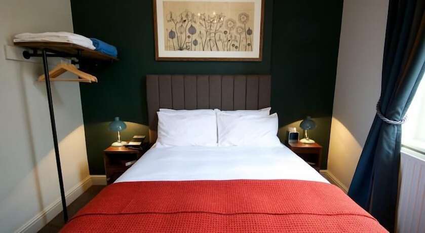 Imagen de la habitación del Hotel Kew Gardens. Foto 10