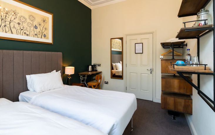 Imagen de la habitación del Hotel Kew Gardens. Foto 12