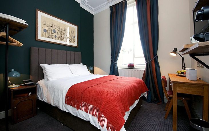 Imagen de la habitación del Hotel Kew Gardens. Foto 18