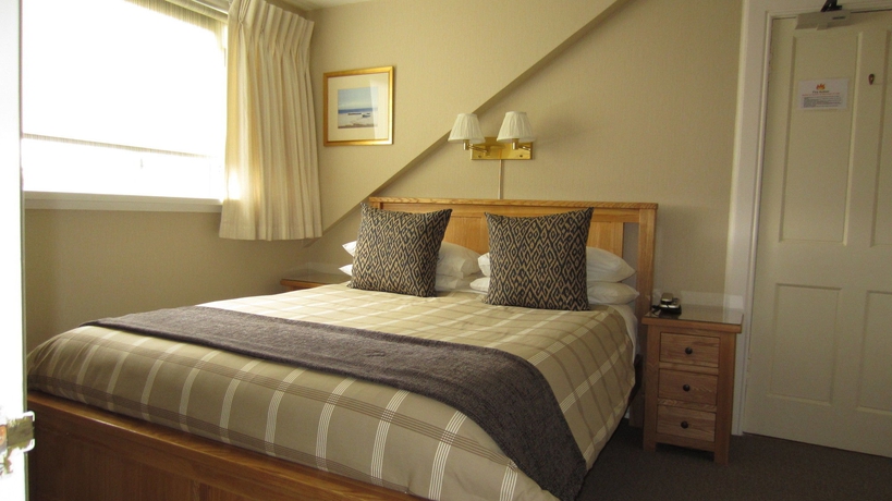 Imagen de la habitación del Hotel Kew House. Foto 4