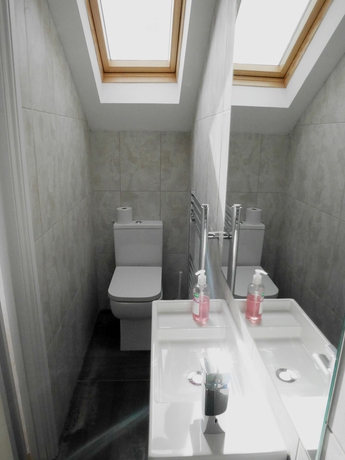 Imagen de la habitación del Hotel Kew Studios and Rooms. Foto 6