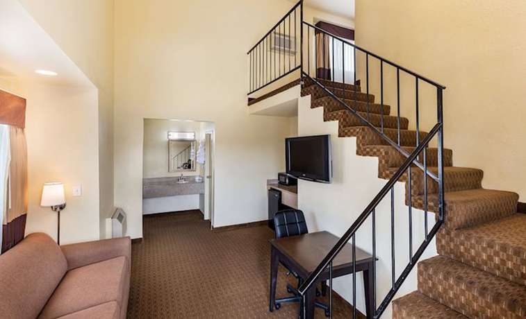 Imagen de la habitación del Hotel Key Inn And Suites. Foto 6