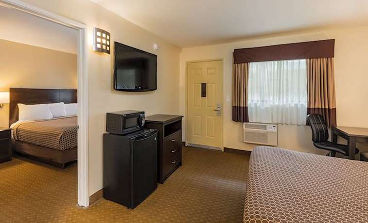 Imagen de la habitación del Hotel Key Inn And Suites. Foto 8
