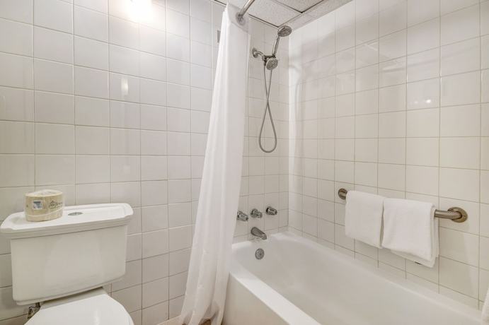 Imagen de la habitación del Hotel Key Largo Inn. Foto 12