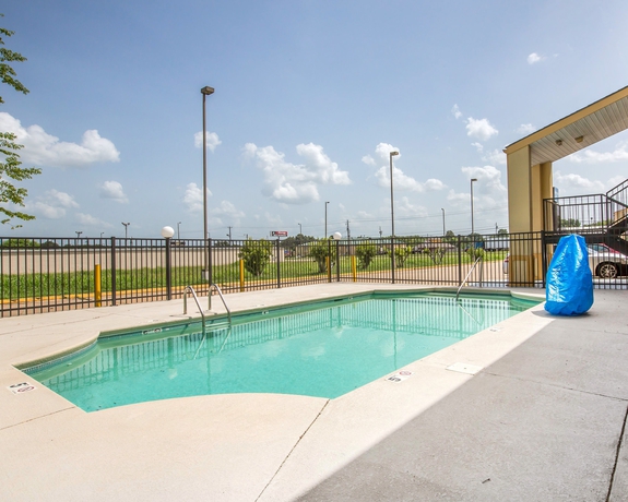 Imagen de la piscina del Hotel Key West Inn - Montgomery South. Foto 10
