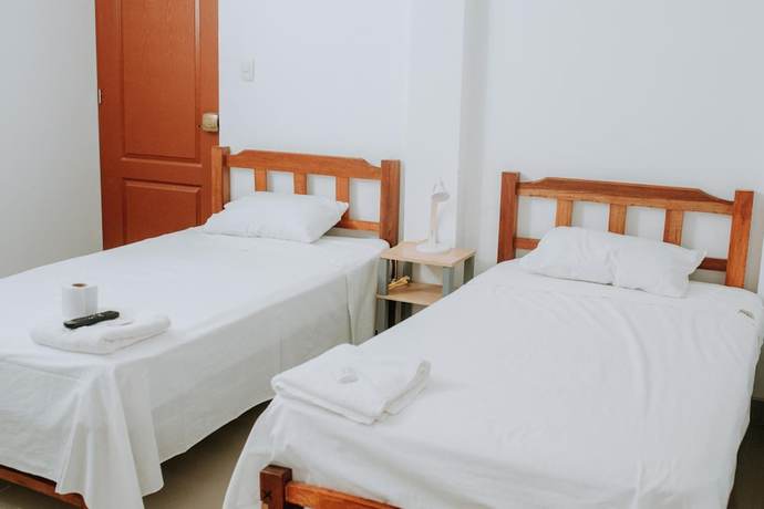 Imagen de la habitación del Hotel Keylas. Foto 7