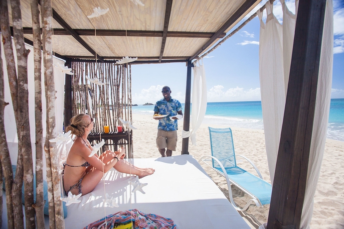 Imagen de los exteriores del Hotel Keyonna Beach Resort - All Inclusive - Couples Only. Foto 11