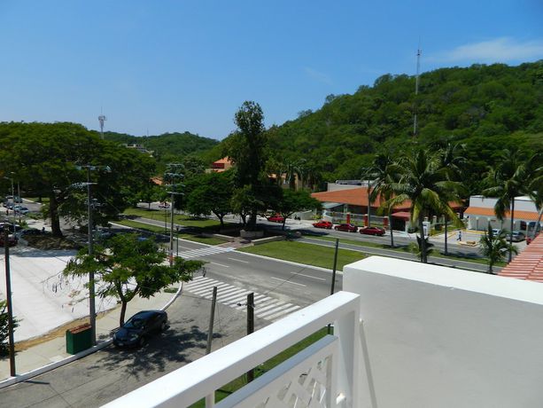 Imagen de la habitación del Hotel Keyri. Foto 13