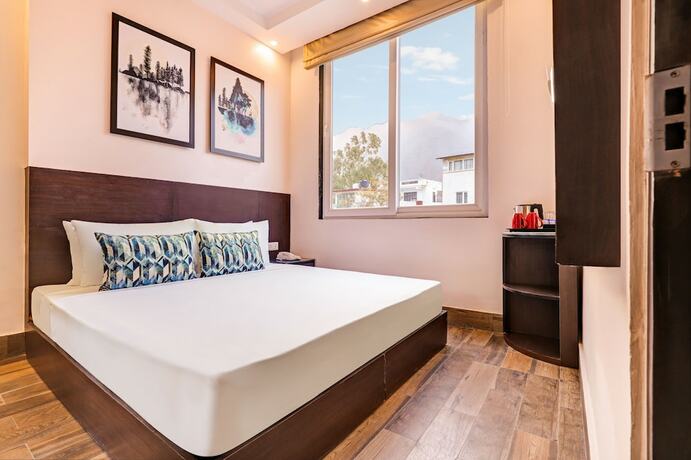 Imagen general del Hotel Keys Lite by Lemon Trees Tapovan. Foto 9