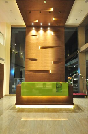 Imagen de los interiores del Hotel Keys Prima Temple Tree, Shirdi. Foto 11