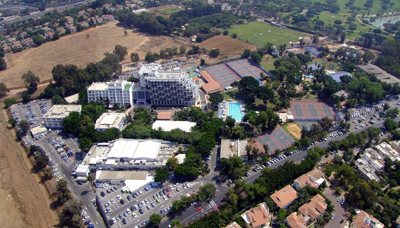 Imagen de los exteriores del Hotel Kfar Maccabiah and Suites. Foto 4
