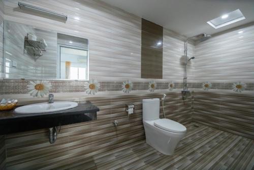 Imagen general del Hotel Kh&aacute;ch Sạn Kim Xuyến. Foto 4