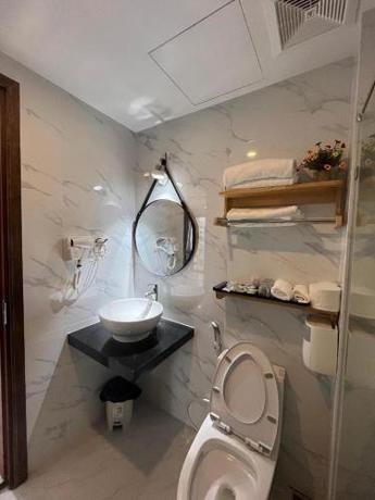 Imagen general del Hotel Kh&aacute;ch Sạn Moonlight FLC Sầm Sơn. Foto 3