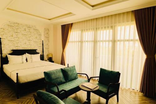 Imagen general del Hotel Kh&aacute;ch Sạn The One 1. Foto 10