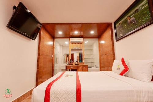 Imagen general del Hotel Kh&aacute;ch sạn D&igrave;n K&yacute; Cổng Ch&agrave;o B&igrave;nh Dương. Foto 4