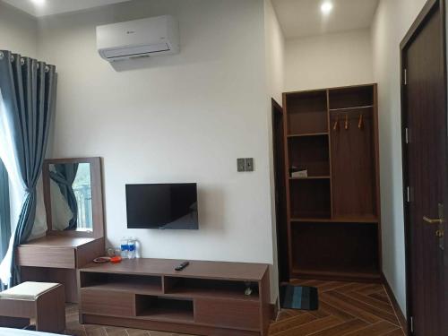 Imagen general del Hotel Kh&aacute;ch sạn Mimosa. Foto 7