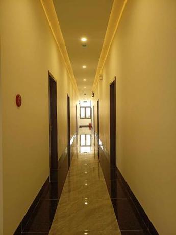 Imagen general del Hotel Kh&aacute;ch sạn Mimosa. Foto 9