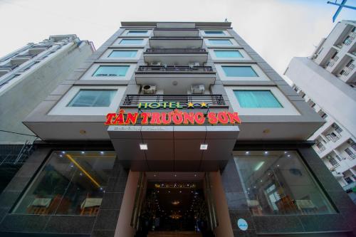 Imagen general del Hotel Kh&aacute;ch sạn T&acirc;n Trường Sơn. Foto 13