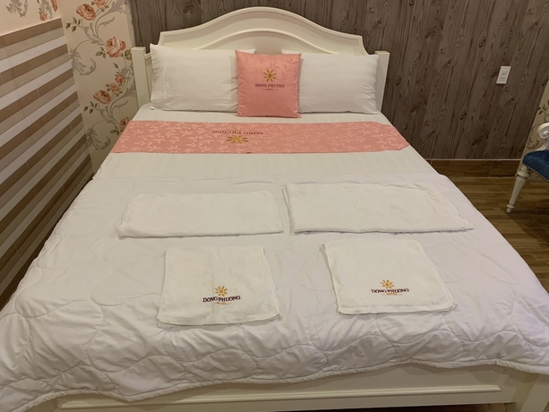 Imagen de la habitación del Hotel Khach San Dong Phuong. Foto 3