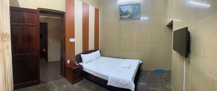 Imagen de la habitación del Hotel Khach San N3. Foto 5